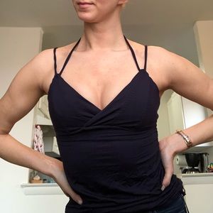 Lululemon size 2 dark plum top